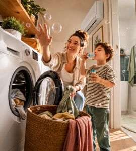 Aer condiţionat şi electrocasnice cu plata în tranşe pe factura de energie: PPC Energie acoperă 20 kWh pe lună, timp de 12 luni